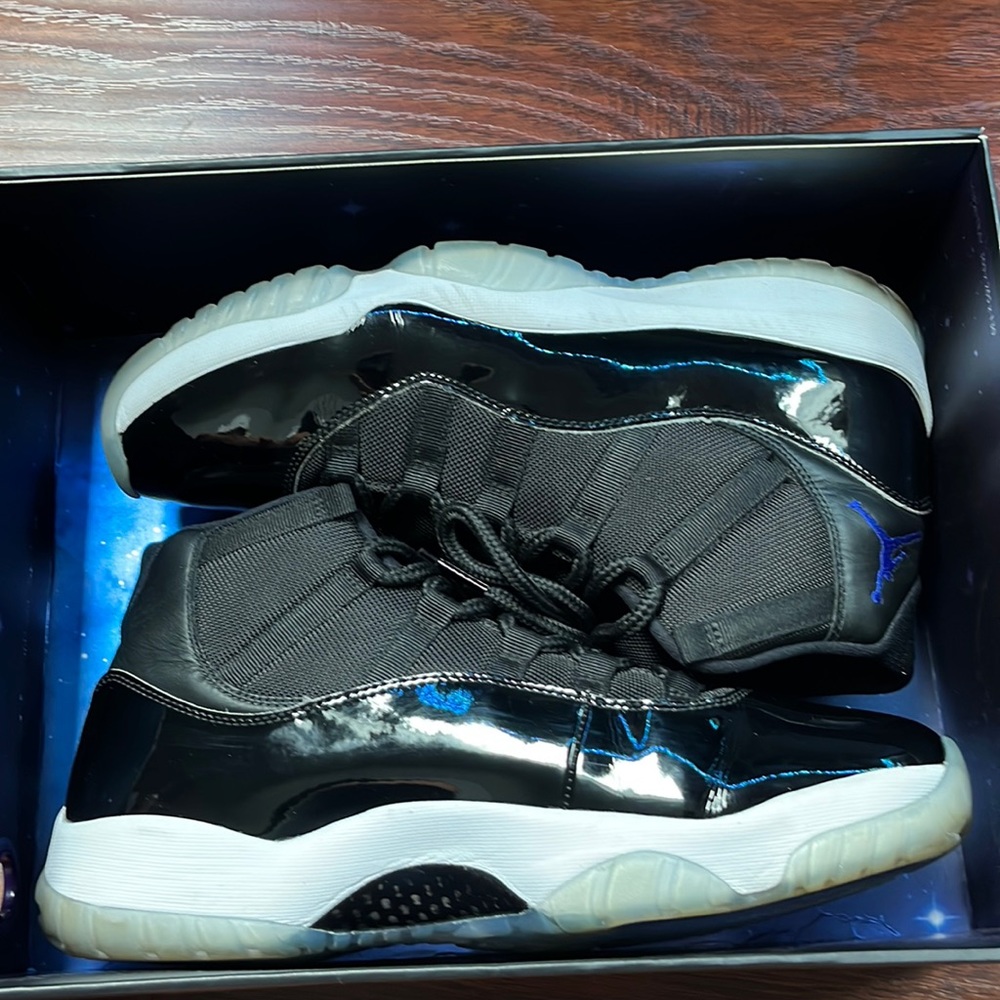 Jordan 11 space Jam size 12